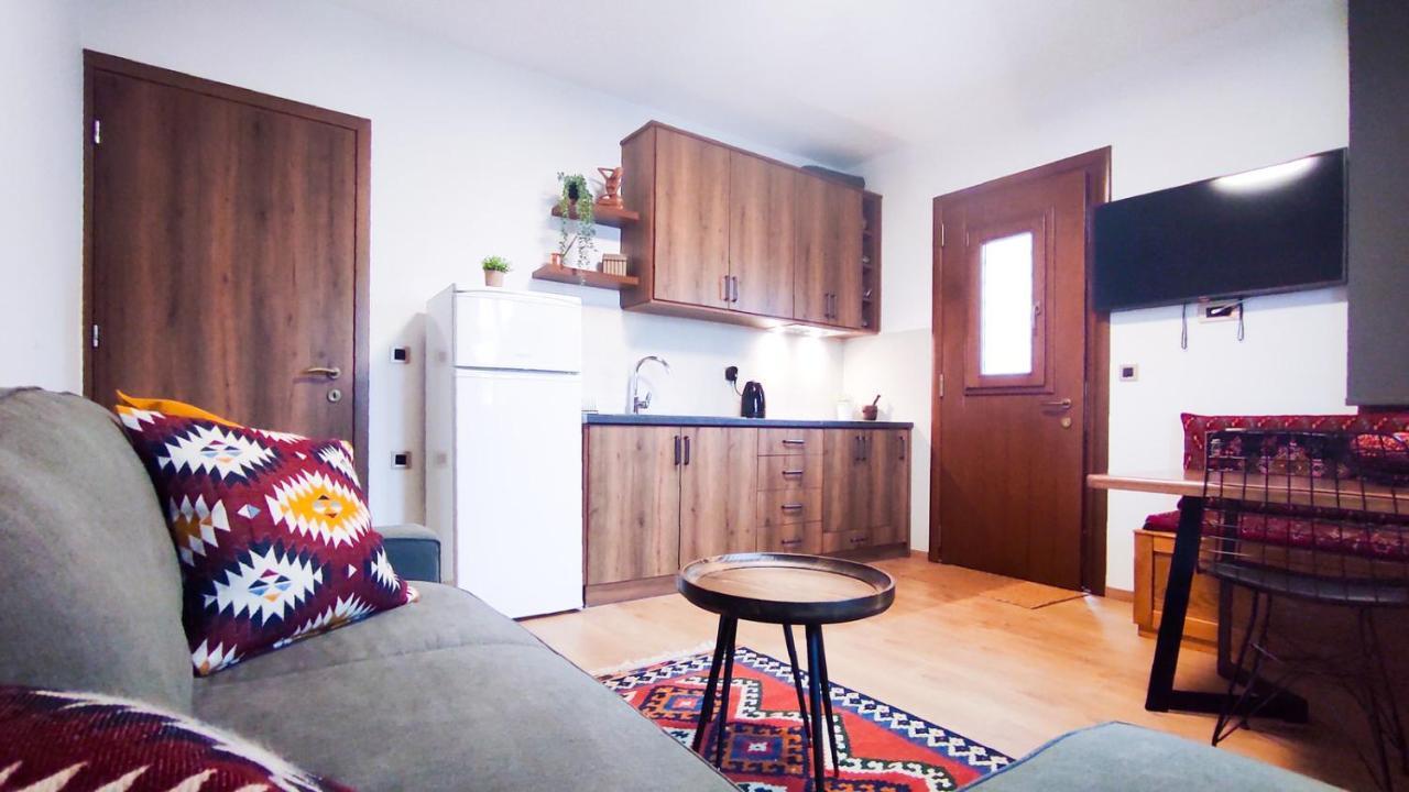 Κάλλος-Kallos Apartment Мецовон Экстерьер фото